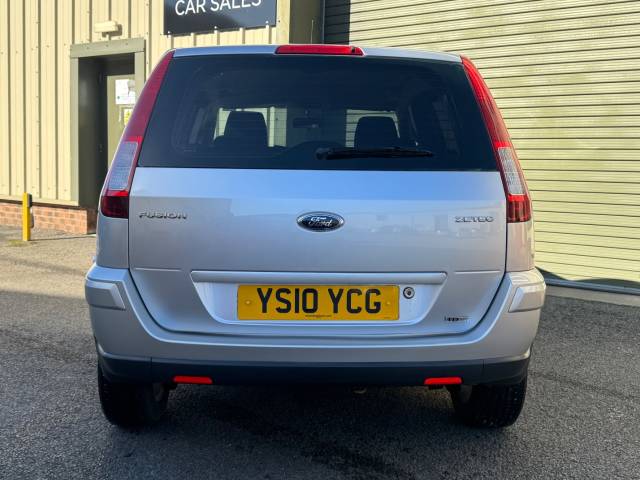 2010 Ford Fusion 1.6 TDCi Zetec 5dr [Climate]