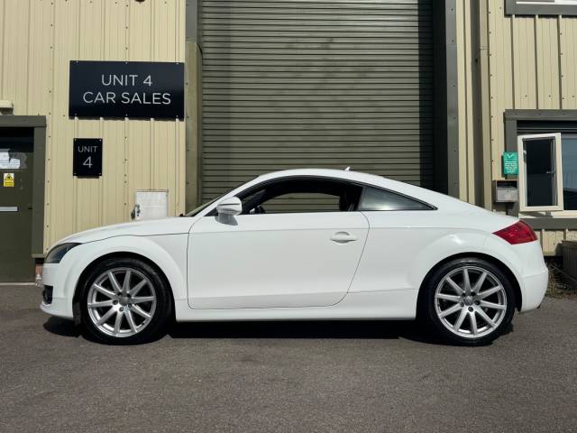 2009 Audi TT 2.0T FSI 2dr