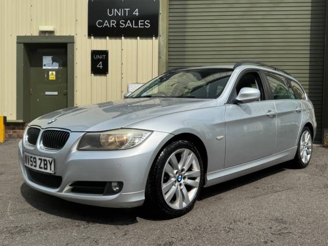 BMW 3 Series 3.0 325d SE 5dr Step Auto Estate Diesel Silver