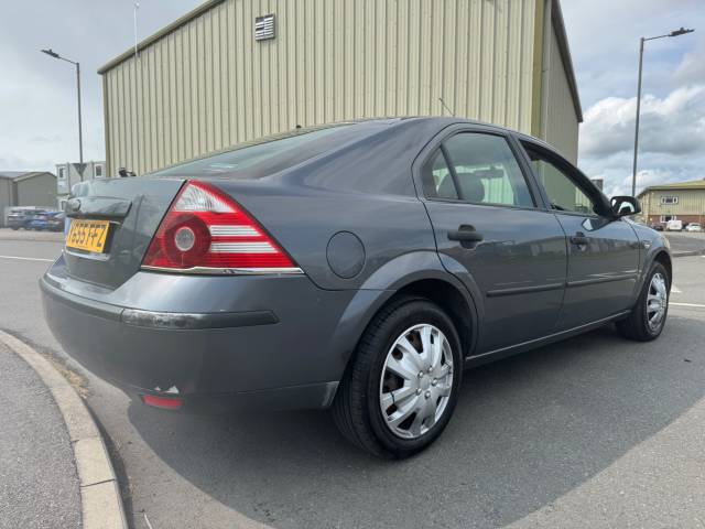 2005 Ford Mondeo 1.8 LX 5dr