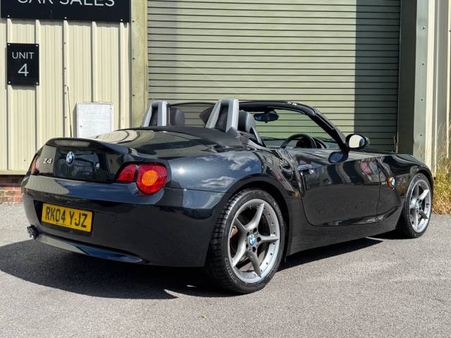 2004 BMW Z4 3.0i 2dr
