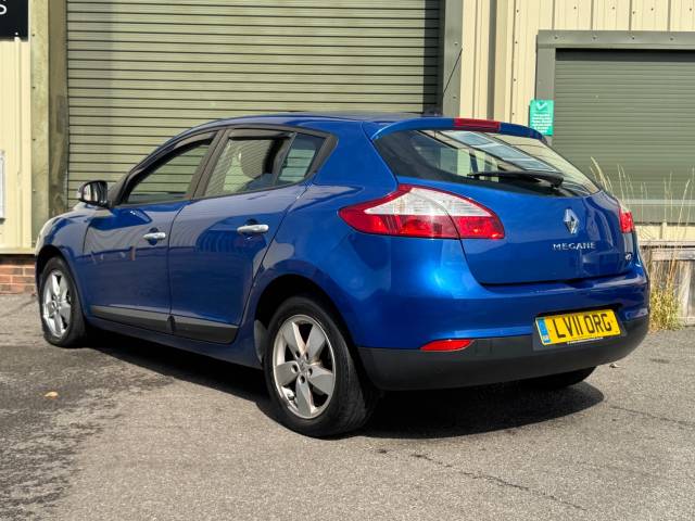 2011 Renault Megane 1.5 dCi 110 Dynamique TomTom 5dr