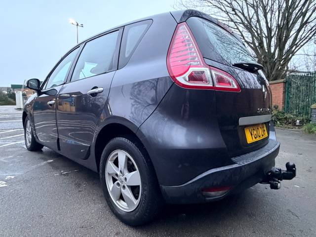 2010 Renault Scenic 1.5 dCi 106 Dynamique TomTom 5dr