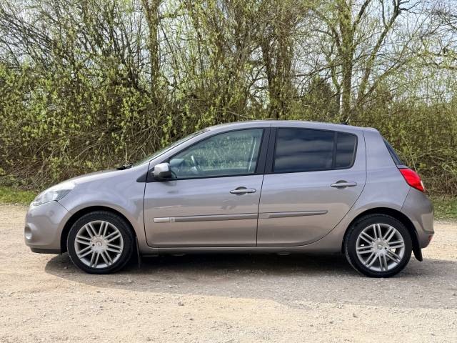 2012 Renault Clio 1.2 16V Dynamique TomTom 5dr