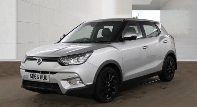 SsangYong Tivoli 1.6 D ELX 5dr Hatchback Diesel Silver