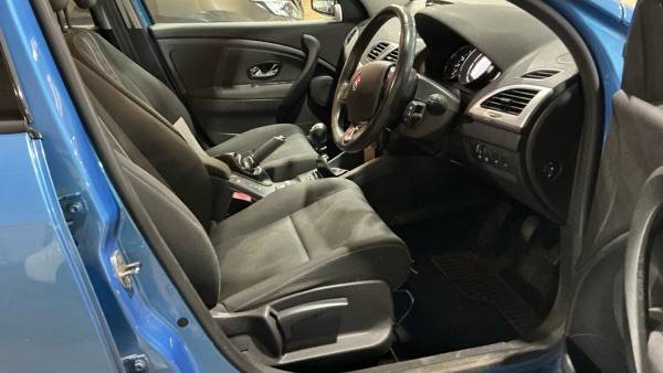 2014 Renault Megane 1.5 dCi Dynamique TomTom Energy 5dr