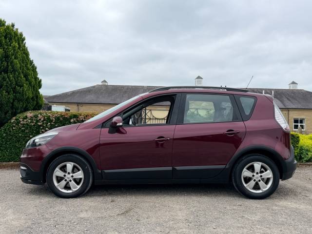 2015 Renault Scenic Xmod 1.5 dCi Dynamique Nav 5dr
