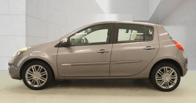 2012 Renault Clio 1.2 16V Dynamique TomTom 5dr