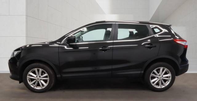 2015 Nissan Qashqai 1.5 dCi Acenta [Smart Vision Pack] 5dr