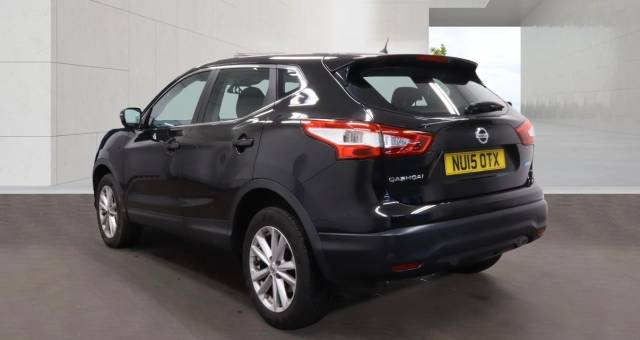2015 Nissan Qashqai 1.5 dCi Acenta [Smart Vision Pack] 5dr